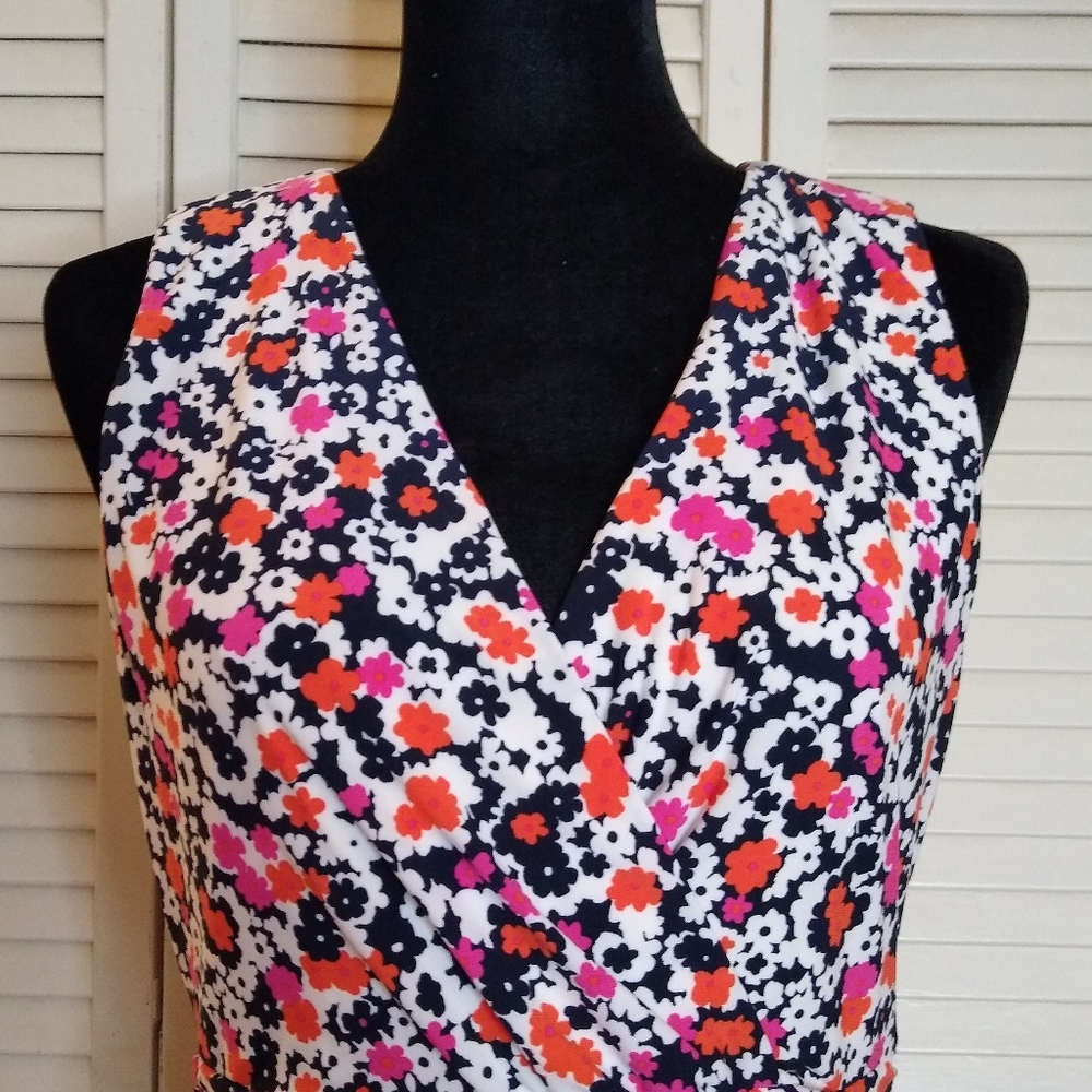Tommy Hilfiger Floral Wrap Dress Sleeveless V-Neck Fit & Flare Pink Orange Sz 6 - Picture 3 of 12